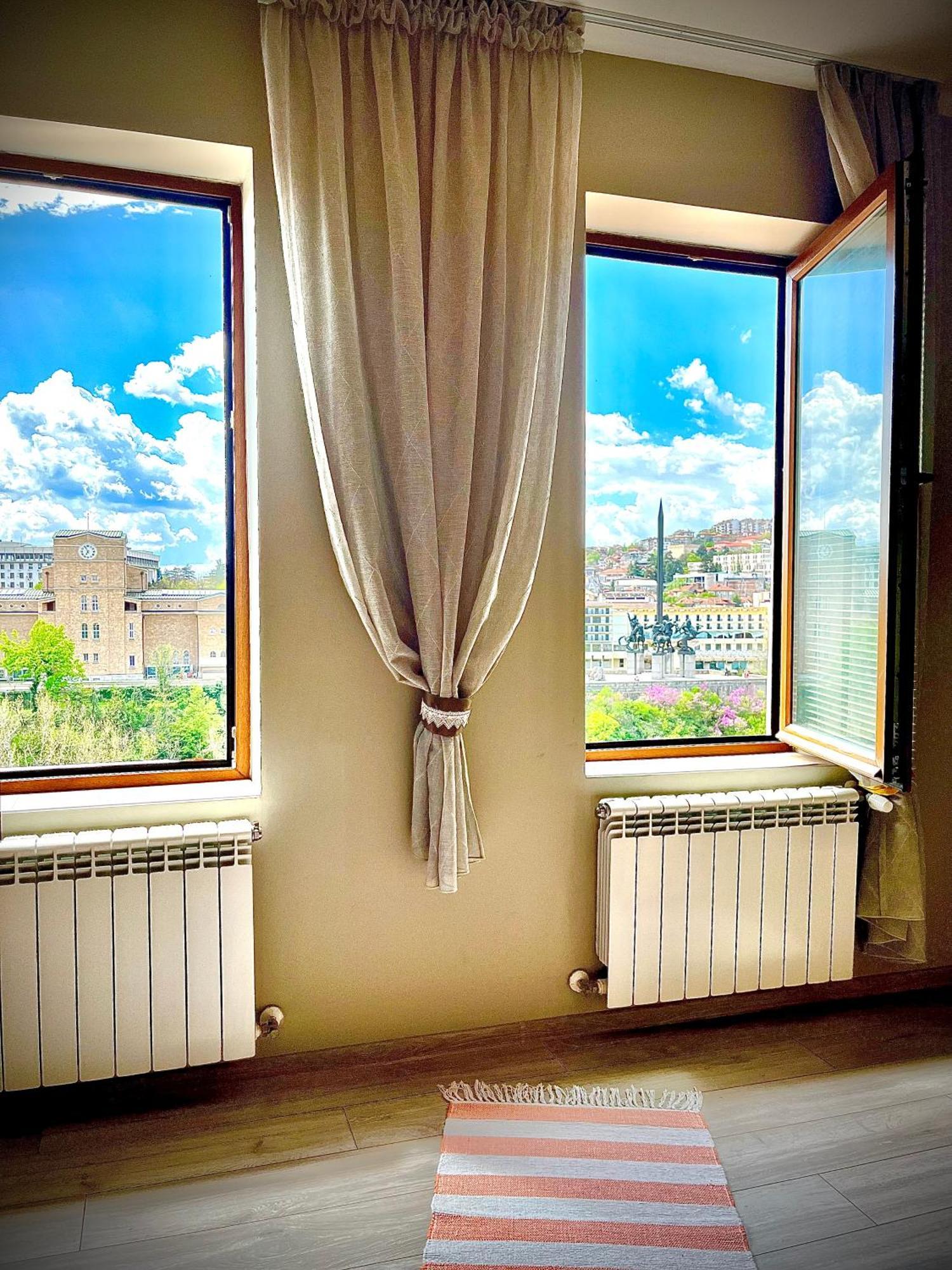 The Sunny Guest House Of Veliko Tarnovo-Amazing View, Top Location Exterior foto